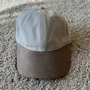 Abercrombie and Fitch two tone baseball hat